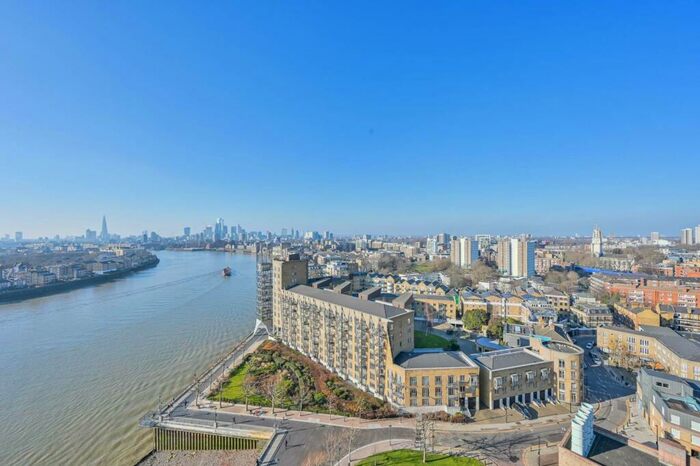 2 Bedroom Flat To Rent In Belgrave Court, Canary Riverside, Canary Wharf, London, E14