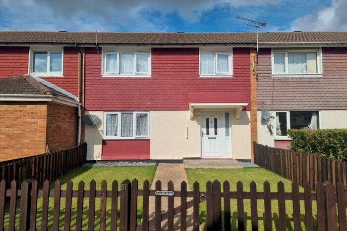 3 Bedroom Terraced House To Rent In Lynsted Close, Ashford, TN23