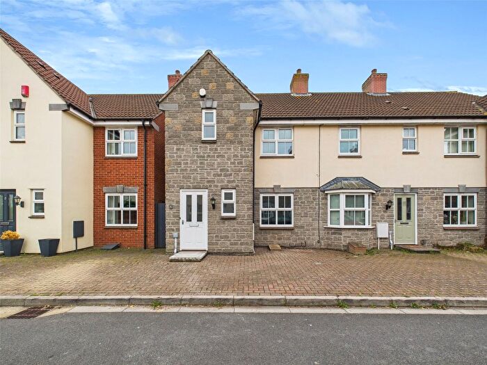 3 Bedroom End Of Terrace House For Sale In Riverside Close, St. Georges, Weston-Super-Mare, North Somerset, BS22
