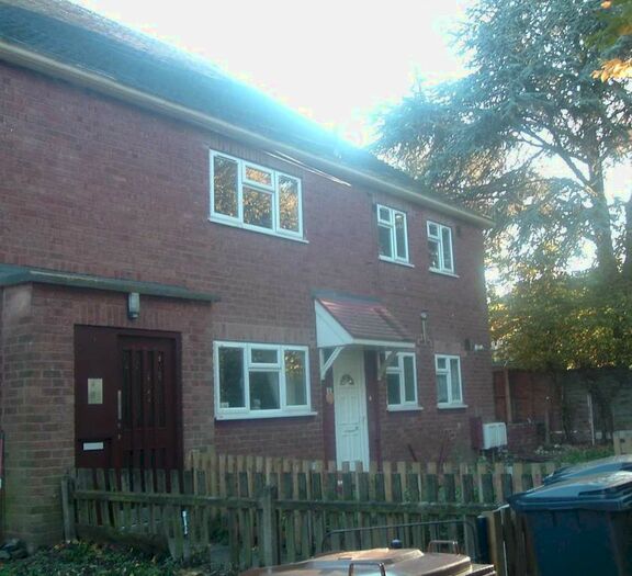 2 Bedroom Flat To Rent In Wood Ridings, Lichfield, WS13