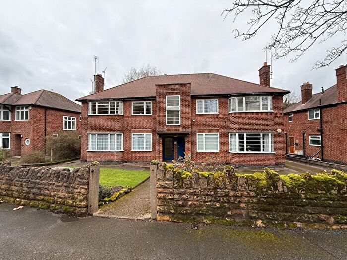 2 Bedroom Flat To Rent In Fishpond Drive, Nottingham, NG7