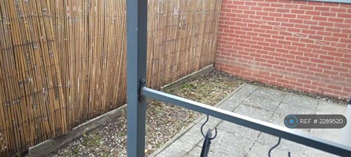 1 Bedroom Flat To Rent In Drinkwater Road, Harrow, HA2