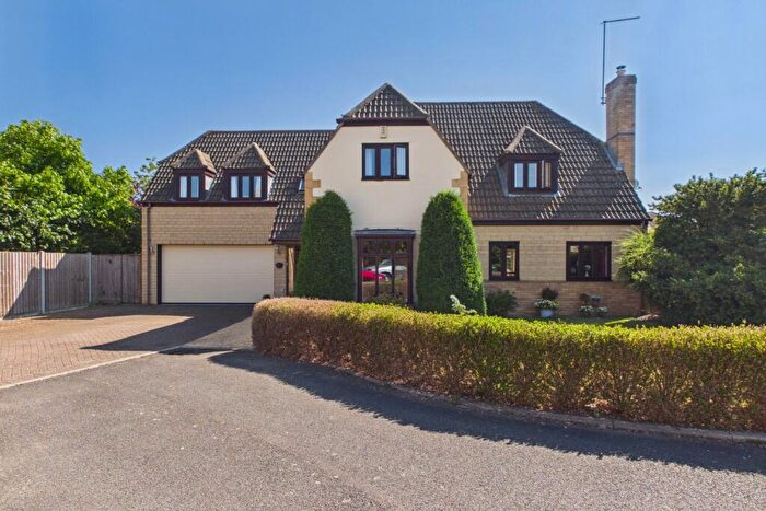 5 Bedroom Detached House For Sale In The Orchard, Werrington, Peterborough, Cambridgeshire, PE4
