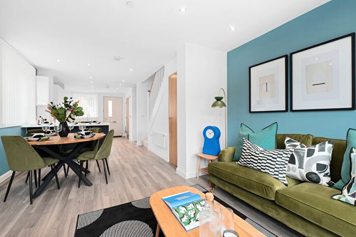 3 Bedroom Terraced House To Rent In Lavandula Lane, Chatham, ME5