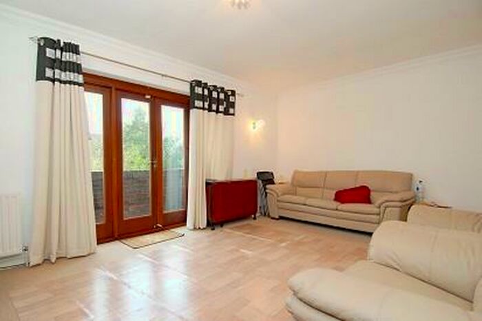2 Bedroom Apartment To Rent In Northwood, HA6