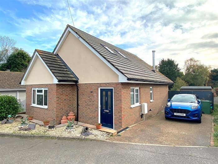 2 Bedroom Detached House For Sale In Haslam Crescent, Bexhill On Sea, TN40