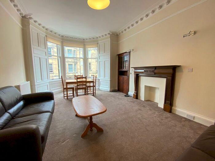 4 Bedroom Flat To Rent In Strathfillan Road, Marchmont, Edinburgh, EH9