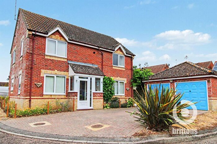 4 Bedroom Detached House For Sale In Ashbey Road, King's Lynn, PE30