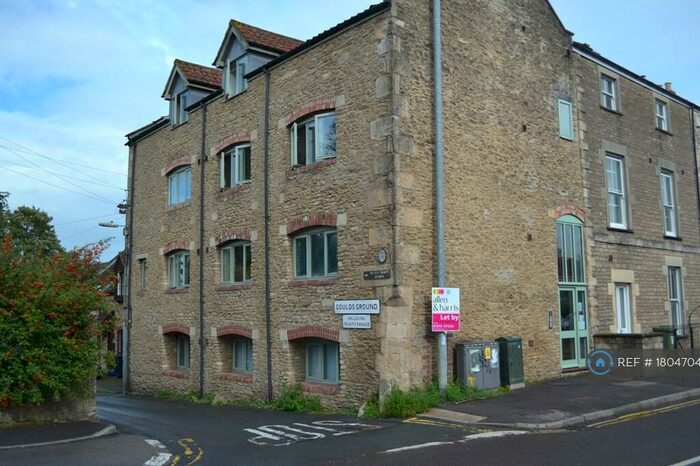 1 Bedroom Flat To Rent In Vallis Way, Frome, BA11