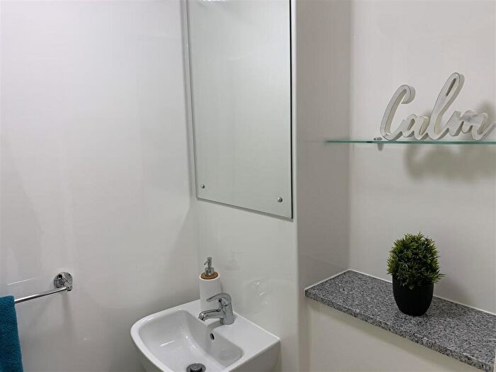 Studio To Rent In Queningate Mews Havelock Street, Canterbury, CT1