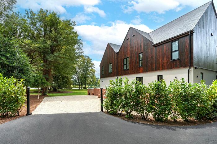 5 Bedroom Detached House For Sale In The Court House, Burcot, OX14