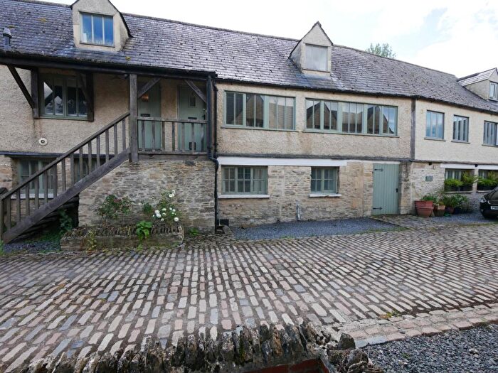 4 Bedroom Terraced House To Rent In Bell Lane, Lechlade, GL7