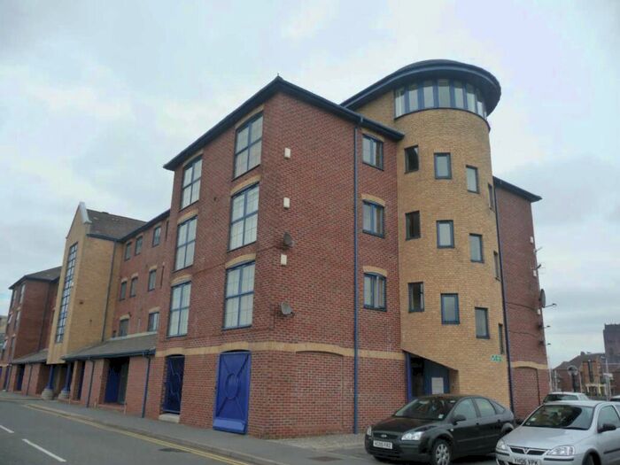 2 Bedroom Apartment To Rent In Coburg Wharf, Liverpool, L3