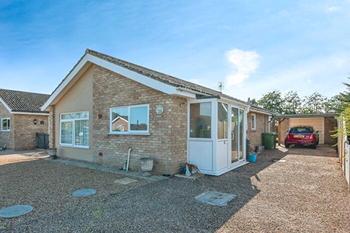 2 Bedroom Detached Bungalow For Sale In Laxfield Road, Sutton, Norwich, NR12