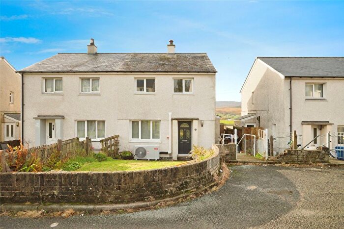 2 Bedroom Semi-Detached House For Sale In Cefn Gwyn, Trawsfynydd, Blaenau Ffestiniog, Gwynedd, LL41