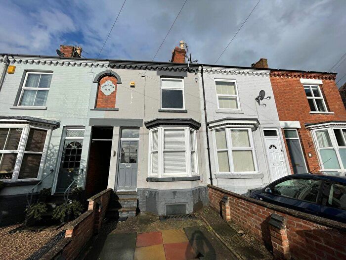 2 Bedroom Terraced House To Rent In Gladstone Avenue, Loughborough, LE11