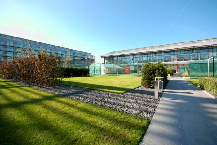 1 Bedroom Flat To Rent In Southstand Apartments, Highbury, London, N5