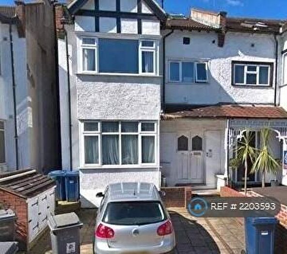 1 Bedroom Flat To Rent In Sunny Gardens Road, Hendon, NW4