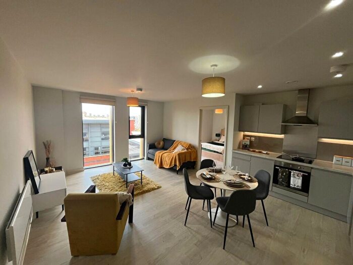 3 Bedroom Apartment To Rent In Ellesmere Street, Manchester, Greater Manchester, M15