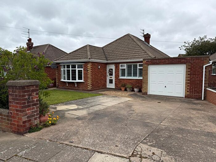 2 Bedroom Detached Bungalow For Sale In Pearson Road, Cleethorpes, DN35