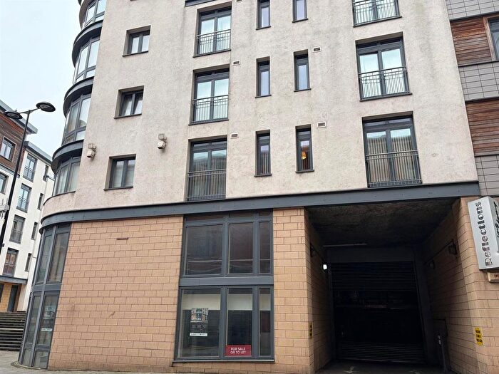 2 Bedroom Flat To Rent In Upper Marshall Street, Birmingham, B1