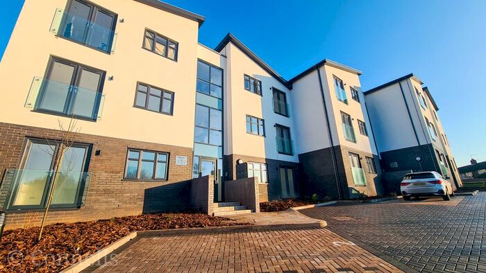 2 Bedroom Flat To Rent In Valley Road, Cradley Heath, B64