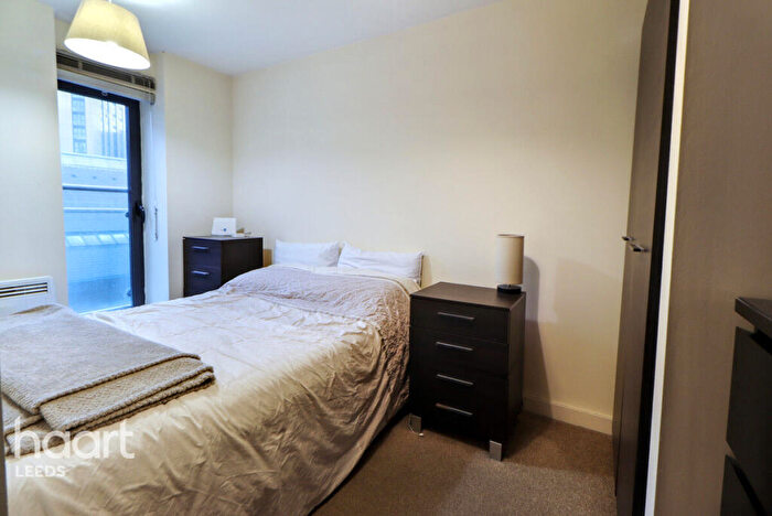 1 Bedroom Apartment For Sale In St Peters Street, Leeds, LS9