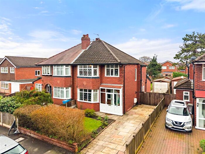 3 Bedroom Semi Detached House For Sale In Firs Road, Sale, M33