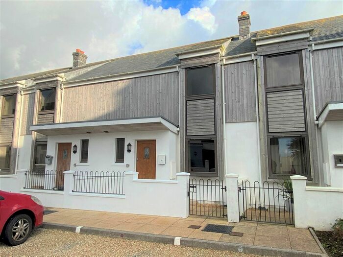 2 Bedroom Terraced House To Rent In Tower Road, Newquay TR7