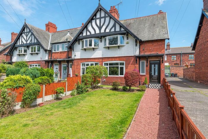 3 Bedroom End Of Terrace House For Sale In Crosland Terrace, Helsby, Frodsham, WA6