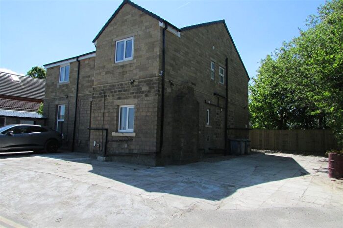 1 Bedroom Flat To Rent In Halifax Road, Birchencliffe, Huddersfield, HD3