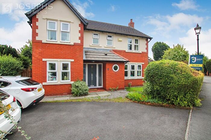 4 Bedroom Detached House For Sale In Copperfields, Lostock, Bolton, Greater Manchester, BL6