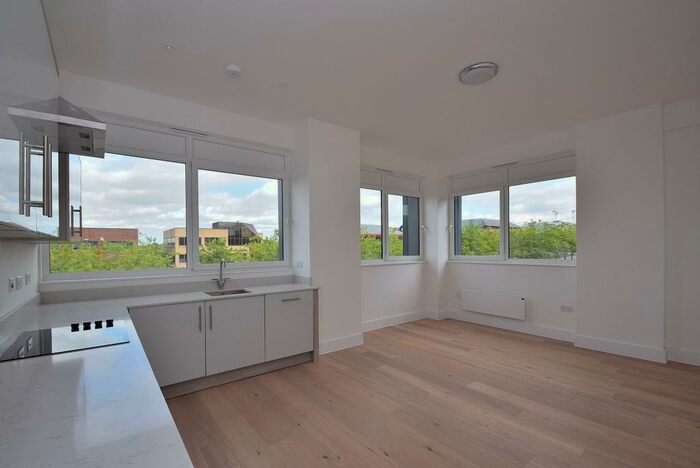 2 Bedroom Apartment To Rent In Silbury Boulevard, Milton Keynes, MK9