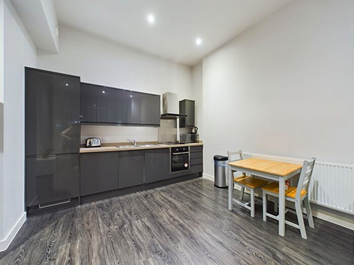 2 Bedroom Flat To Rent In Edmund Street, City Centre, Liverpool, L3