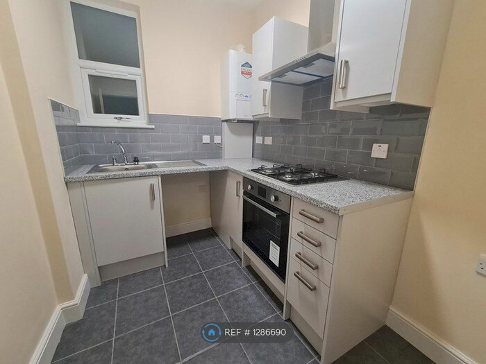 Studio To Rent In Verdant Lane, London, SE6