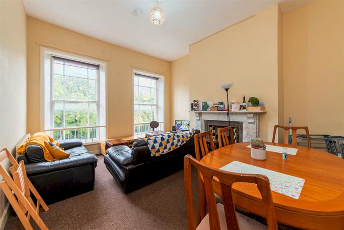 4 Bedroom Apartment To Rent In North Terrace, Spital Tongues, Newcastle Upon Tyne, NE2