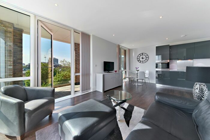 2 Bedroom Flat To Rent In Cadet House, Royal Arsenal Riverside, Woolwich, SE18