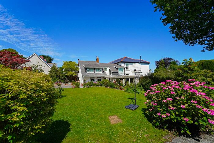 4 Bedroom Semi-Detached House For Sale In Bethany Lane, West Cross, Swansea, SA3