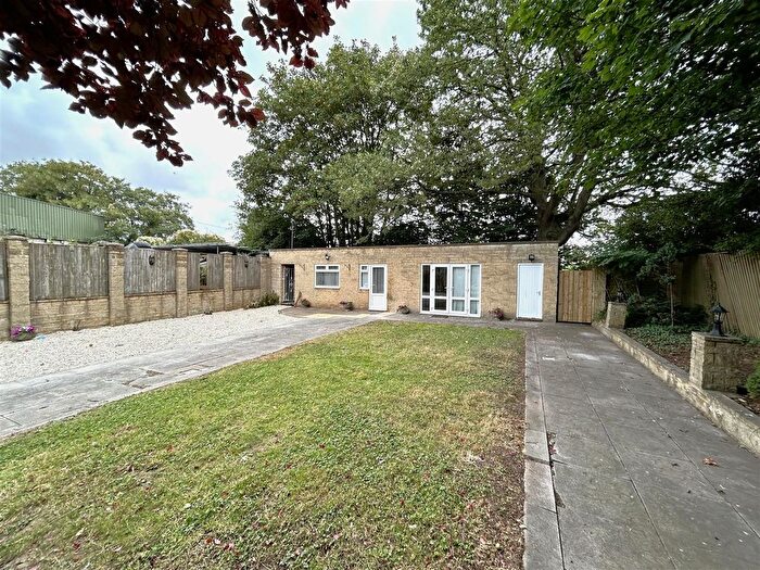 1 Bedroom Detached Bungalow To Rent In Bristol Road, Allington, Chippenham, SN14