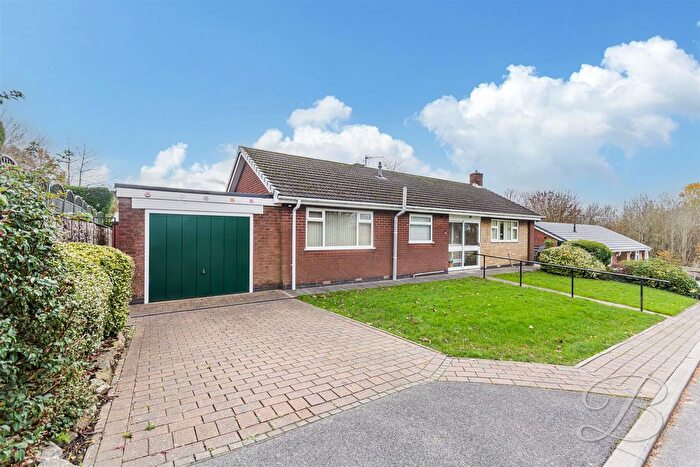 3 Bedroom Bungalow For Sale In Villas Road, Bolsover, Chesterfield, S44