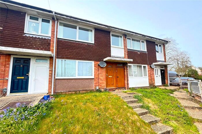 3 Bedroom Terraced House For Sale In Swift Road, Farnham, Surrey, GU9