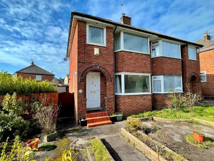 3 Bedroom Property To Rent In Ambleside Road, Blackpool, FY4