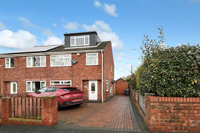 4 Bedroom Semi Detached House For Sale In Kirton Road, Scotter, Gainsborough, DN21