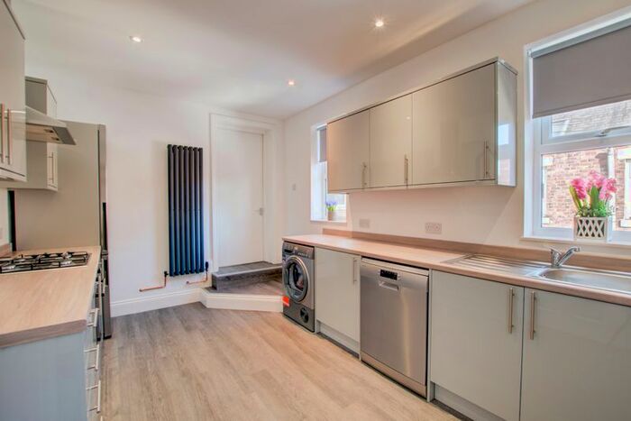 6 Bedroom Terraced House To Rent In Chester Street, Sandyford, Newcastle Upon Tyne, NE2