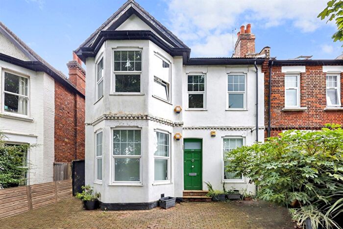 2 Bedroom Flat For Sale In Westbere Road, London, NW2