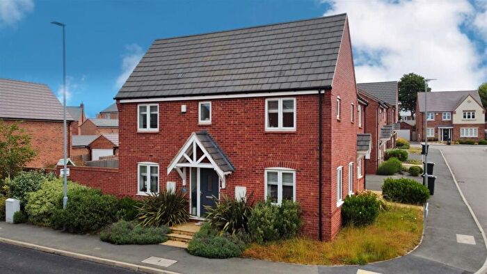 3 Bedroom Link Detached House For Sale In Buttercup Lane, Shepshed, Loughborough, LE12