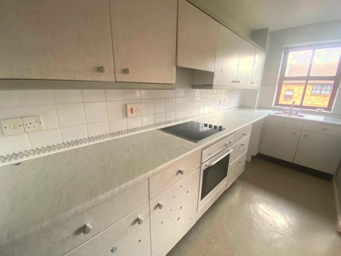 2 Bedroom Apartment To Rent In Bransby Close, King's Lynn., PE30