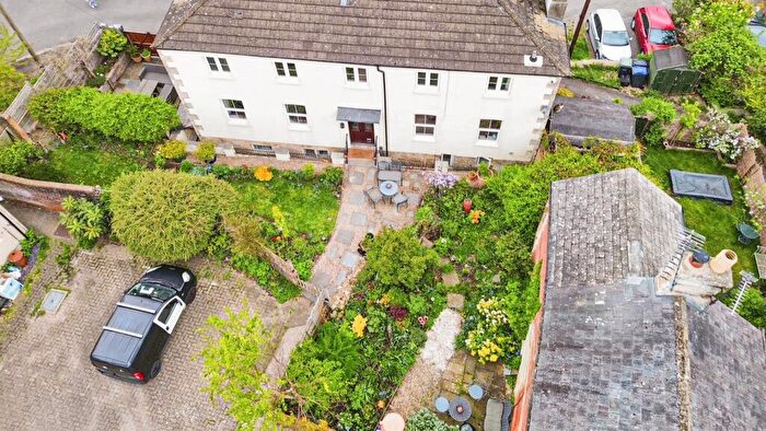 5 Bedroom Detached House For Sale In The Butts, Chippenham, SN15