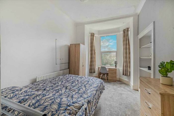 5 Bedroom Terraced House To Rent In Lisson Grove, Plymouth, PL4