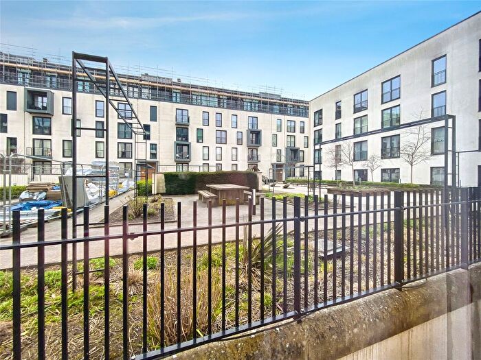 Studio To Rent In Highgate, Longmead Terrace, Bath, BA2